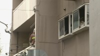 3階建ての店舗併用住宅で火事　住人の88歳女性が死亡
