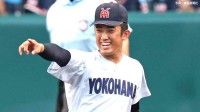 横浜が2年連続8強進出！霞ヶ浦との関東対決に逆転勝利　6回千島がV打　主将・小野は3安打3打点　先発・小林鉄→エース織田の好継投