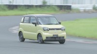 スズキ初の軽乗用EVを公開 4割の「軽」市場でEV競争本格化