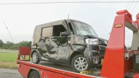 上信電鉄の踏切内で軽乗用車と電車が衝突　軽乗用車が踏切で立ち往生している時に衝突か けが人なし　群馬・高崎市