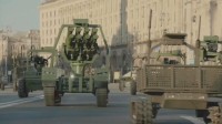 ウクライナ　史上初の「ドローンパレード」を実施　陸・海・空の無人兵器登場で技術力をアピール