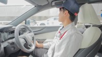 トヨタがAIを使った自動運転技術を2028年から搭載へ