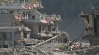 ネパールと中国で行方不明者2400人超える　土石流による“自然ダム”で越水のおそれ…救助活動は一時中断