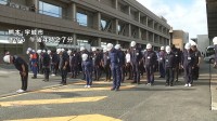 熊本地震 きのうで発生から1か月　各地で黙とう　依然2400人あまりが避難所に