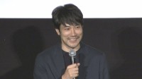 【 松山ケンイチ 】『Tシャツ』が松たか子らのカンヌ土産　〝ベトナム料理屋のどんぶりフォー〟奇抜Tシャツに会場笑い