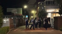 武蔵野市で路上強盗　男が女性にナイフ突きつけ「騒がないで」バッグ奪い現在も逃走中　女性にけがなし