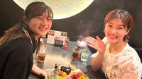 【 坂本花織 】村上佳菜子が「ご結婚のお祝い！」　村上が6歳上〝お姉さんできて嬉しかった〟満面の〝カオリスマイル〟