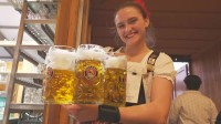 世界最大のビールの祭典「オクトーバーフェスト」物価高でビール1リットル2700円！減税も効果なし？