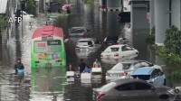 “異例”タイ洪水で40人死亡　首都バンコクも大規模冠水　空港には大量の荷物が…職員不足で処理追いつかず 航空貨物は1週間受け入れ停止