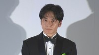 【 生田斗真 】尋常じゃないくらい筆圧が「なんて繊細な人なんだろう」〝ほろ甘くなる〟ファンレターを明かす