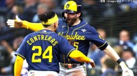 ブルワーズ 球団初のWS制覇王手！3アウトが一転 チャレンジ成功から6者連続タイムリーで8得点 圧巻の集中力【ワールドシリーズ】