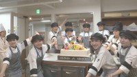 “甘い話に気をつけて”スイーツ専門学校の学生が特製ケーキ作って特殊詐欺への注意呼びかけ　警視庁本富士署