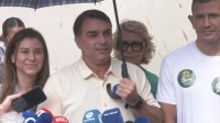 ブラジル大統領選で敗北のボルソナロ氏　米国・マイアミに到着か