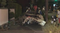 中央分離帯に衝突した車が弾みで別の車に衝突…さらに歩行者はねる 25歳男性が意識不明の重体　名古屋市