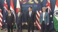 日米豪印4か国「クアッド」外相会談、AIなど協力確認
