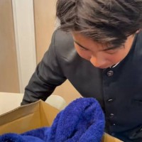 子どもに内緒で子猫をお迎えした結果…突然のサプライズで見せた『家族の反応』が最高すぎると371万再生「素敵な家族」「ほっこりした」