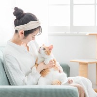猫と人の『生活リズム』は合わせることができる？ズレを感じたら試したい4つのアイデア