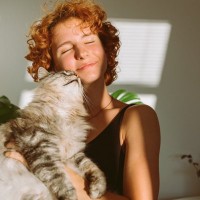 猫があなたを『親友』だと思っているときに見せる行動3選　そもそも猫にとっての“友達”の概念は？