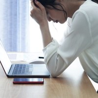 愛猫を亡くした『ペットロス』で起こる症状4つ　心の痛みとの向き合い方も