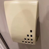 『子猫がいない』ことに気が付いて焦っていたら…まさかの光景が102万再生の大反響「1匹かと思ったらｗ」「可愛すぎて反則」「笑ったｗ」