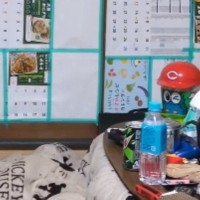 障子をぶち破って部屋に入ってくる猫→冷気が入らないように『塞いだ』結果…まさかの入室方法が93万再生「登場の仕方がすごいｗ」「大爆笑」