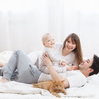 『猫と赤ちゃん』が一緒に暮らすときの注意点5つ　安全に過ごす方法や衛生管理のポイント