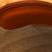 新居のために『1番気合いを入れて購入した椅子』→猫たちも気に入ってしまい…1年後の光景に「わかり過ぎる」「仕方ないねｗ」と71万表示