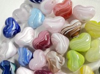 つらい記憶が“生きてきた証”に変わるシャイン・オン！キッズのビーズ支援とは