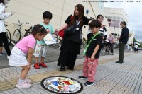 春日部市をもっと好きになる――世界初『クレヨンしんちゃん』マンホールに込めた街の想い