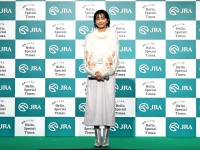 2025年「JRA」CM新メンバーに竹内涼真が加入！見上愛と競馬場での撮影に大感動