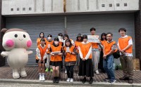 地域の力で児童養護施設の子どもたちを守る社会に！「オレンジの羽根募金」街頭募金 in石川町
