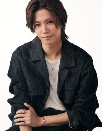 新コレクション「Mikimoto Ocean」を神宮寺勇太氏が表現、ミキモトのグローバルキャンペーンが公開