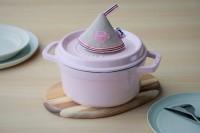 ストウブ、豪華プレゼントキャンペーンをスタート！ピコ・ココット正規商品購入者に限定ノブミトンをプレゼント