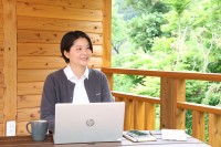 ネオナチュラル旗艦施設「ホーリーファンガス」、自然に囲まれた「ワーケーションプラン」を新たにお披露目