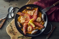 全国パエリア大会優勝、バル・エスパーニャが札幌でリニューアルオープン！