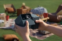 「TCL PROJECTOR PlayCube」がクラウドファンディングに登場！