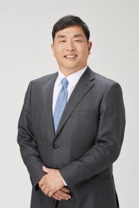 山本昌氏とともに学ぶ「中高年世代のポジティブセルフマネジメントの秘訣」――特別講演会の開催