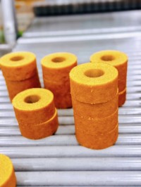 北海道生まれのスイーツブランド「aoka」、初商品「キャラメルバームクーヘン」が即完売の快挙