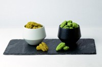 妙香園新商品「ちょこの実(ほうじ茶・抹茶)」登場 -和の風味と洋の食感の融合-