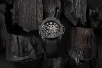 ノルケインが日本市場向け特別エディション「ワイルドワン スケルトン JP 42MM」を発売