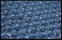 気泡緩衝材の音源採用による電力不要の新非破壊検査システムが開発