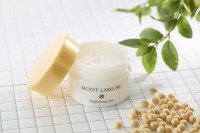 『モイストラミューズ ブライトニングジェル』が新登場！  肌のための乳酸菌の力を詰め込んだ7役ジェル