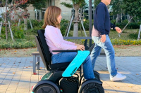 歩行領域モビリティ「たのシーモ」、ELEMOs公式ストアより販売開始