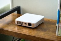 「カベーニPRO2」最新アップグレード　小型でも高機能なプロジェクターの新バージョン登場！