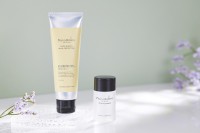 “うるおい”に着目したUVケアとスキンケア 商品ナノアミノ UVミルクプロテクター セラムとリニューエッセンスを新発売