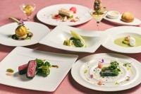 「Cafe & Bar LIBER」春の季節限定メニューを展開！  旬の食材と絶妙なパフェが登場