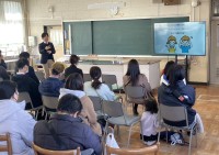 未来の教育を見据えたリーフラスの取り組み！非認知能力を焦点に置いた特別講演を実施