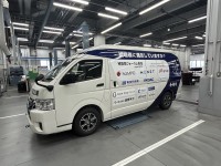 革新的な補聴器調整サービス「ほちょうきカー」の開発と実用化を目指す