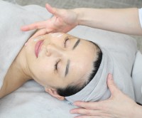 韓国スキンケアブランド「tHermoCEUTICAL」が日本初上陸、「DNAピール」でサロンケアの新境地へ