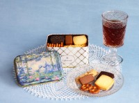 株式会社レーマン、宝石箱のような缶入りクッキー「コフレトワール」を新発売